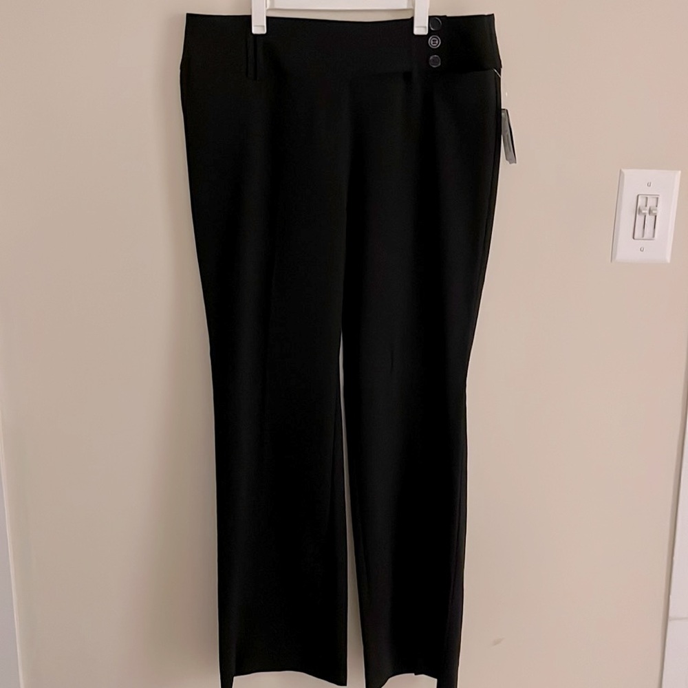 NWT Women’s wide leg black pant size 13